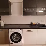 Stilvolle Wohnung In Bester Lage