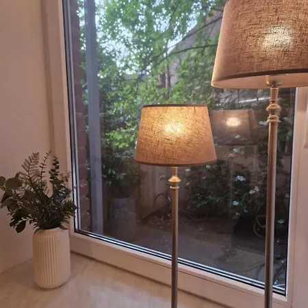 Stilvolle In Bester Lage * Dusseldorf